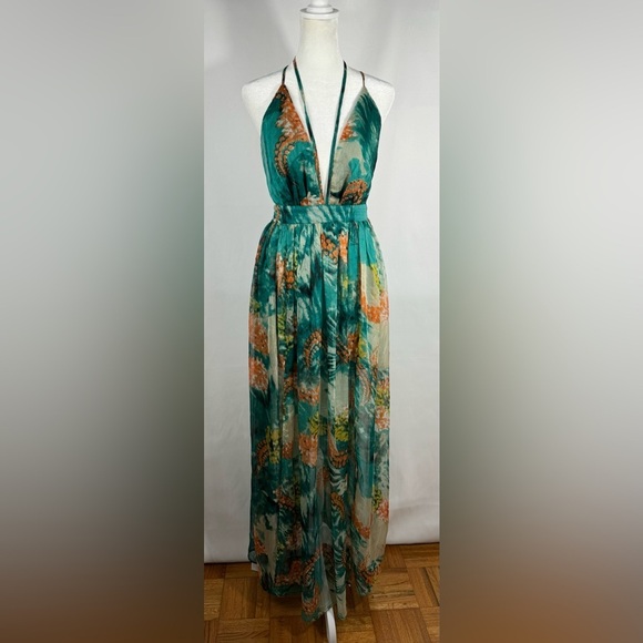 Miss Avenue MAXI DRESS WITH OPEN BACK V Neck Spaghetti Straps Small - Picture 1 of 11